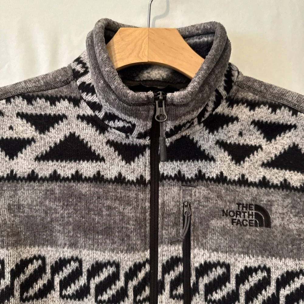 The North Face Fleece 1/4 Zip Jacket Men's Small Gray/Black Aztec‎